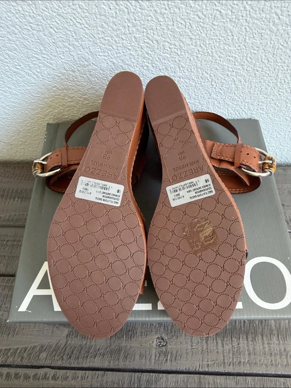 Arezzo Women's Sage Platform Sandal in Roast Caramel NIB